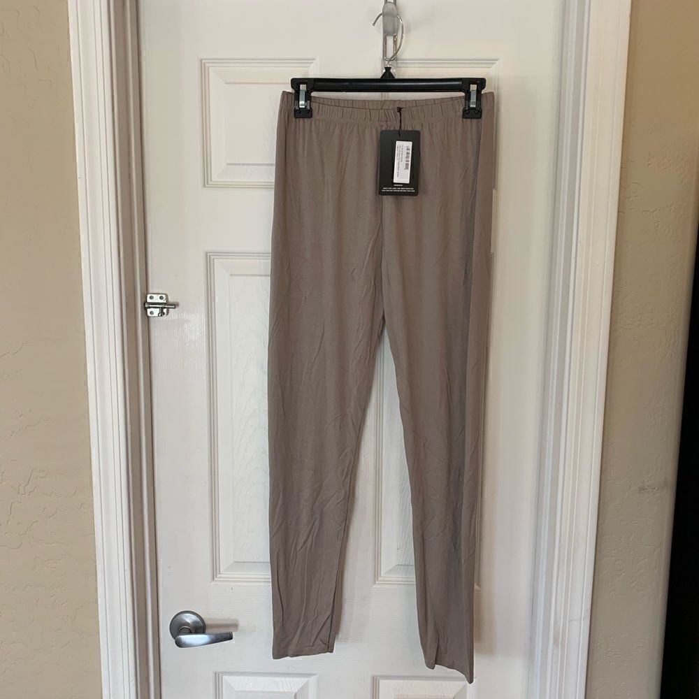Pretty Little Thing 2 Pairs of Leggings